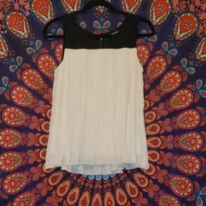 NWT flowy tank